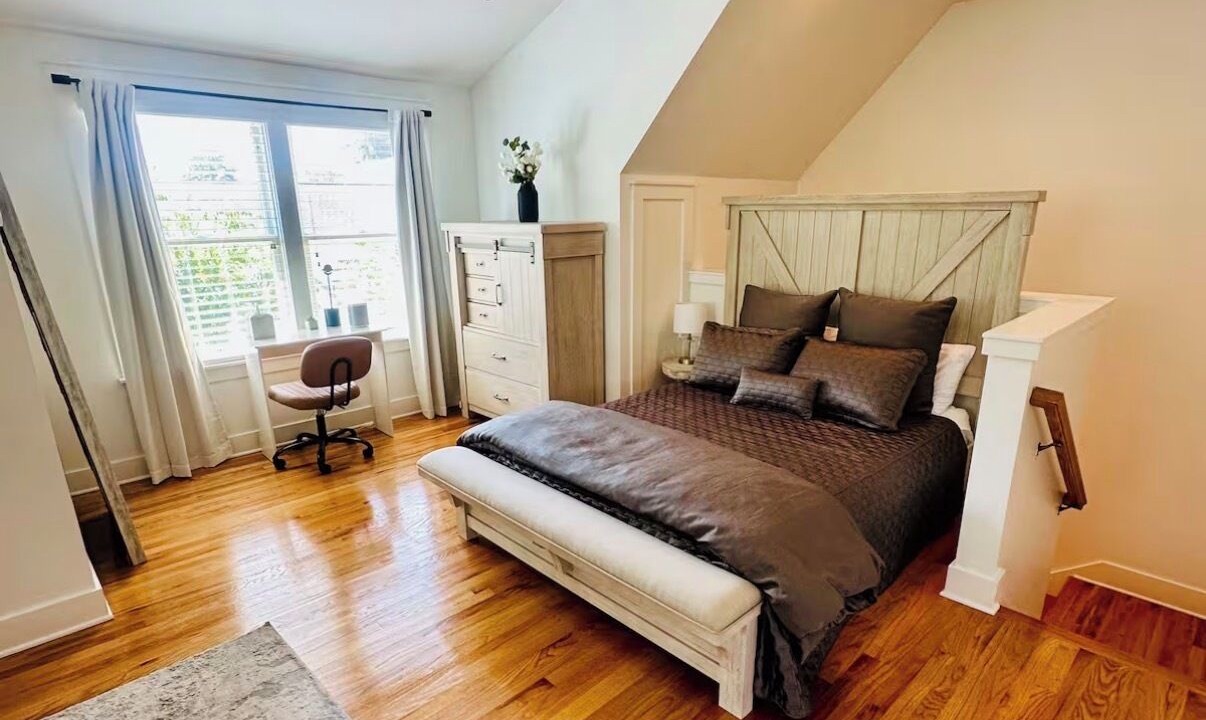 Photo of Bedroom in Tallahassee