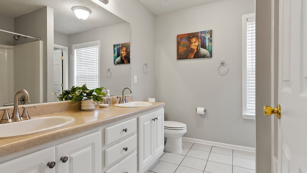 Photo of Bathroom in Northport