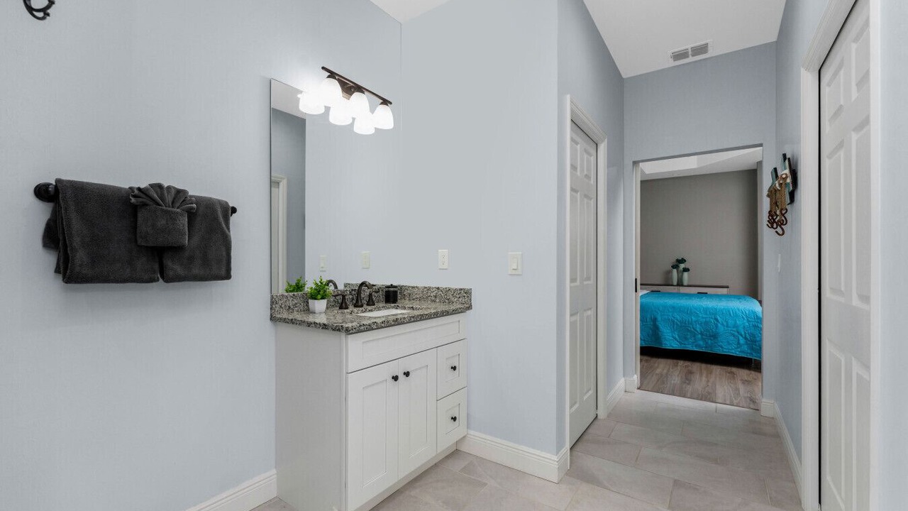 Photo of Bathroom in Rotonda Lakes