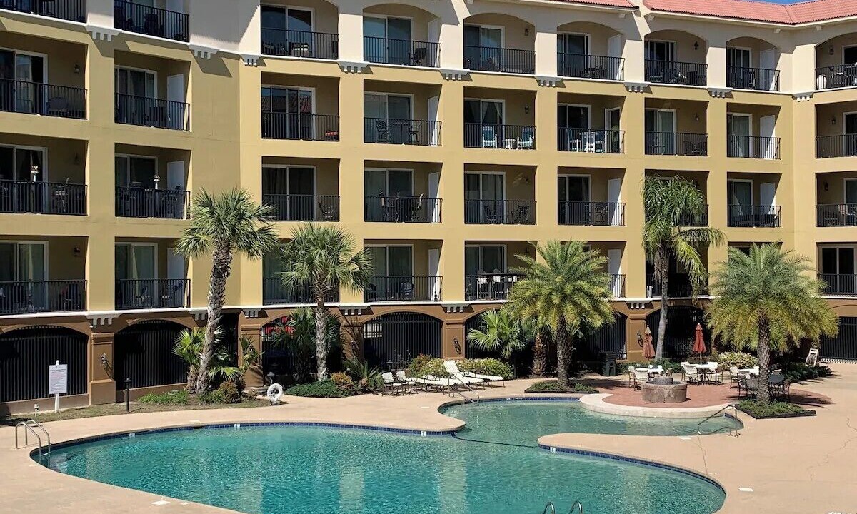 Photo of Outdoor in Henderson Point