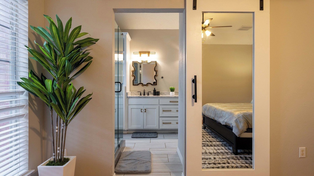 Photo of Bedroom in Far North Dallas