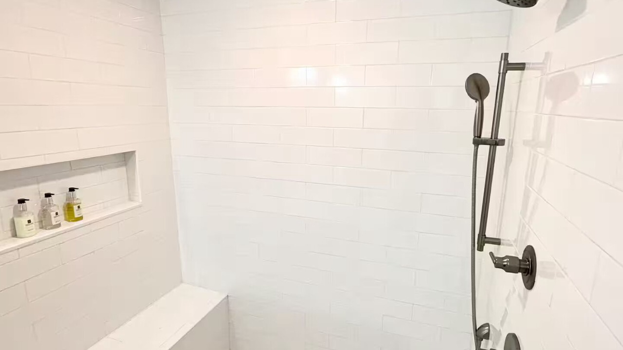 Photo of Bathroom in Ono Island
