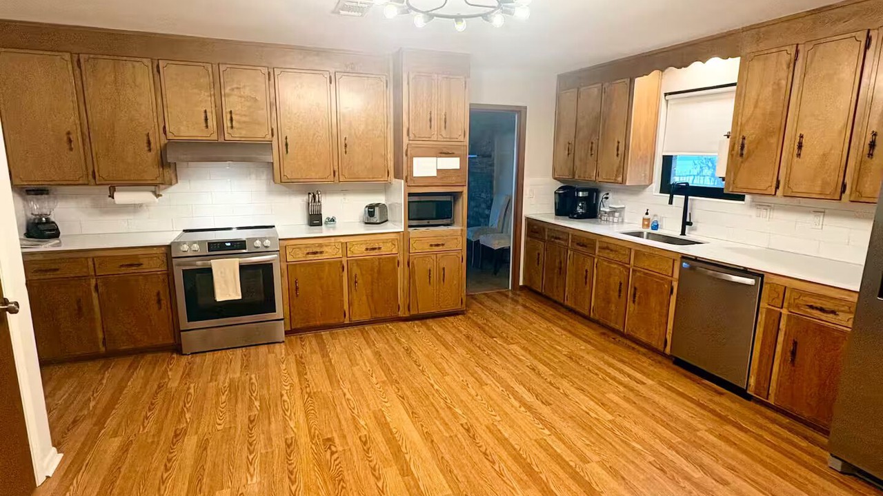 Photo of Kitchen in Ono Island