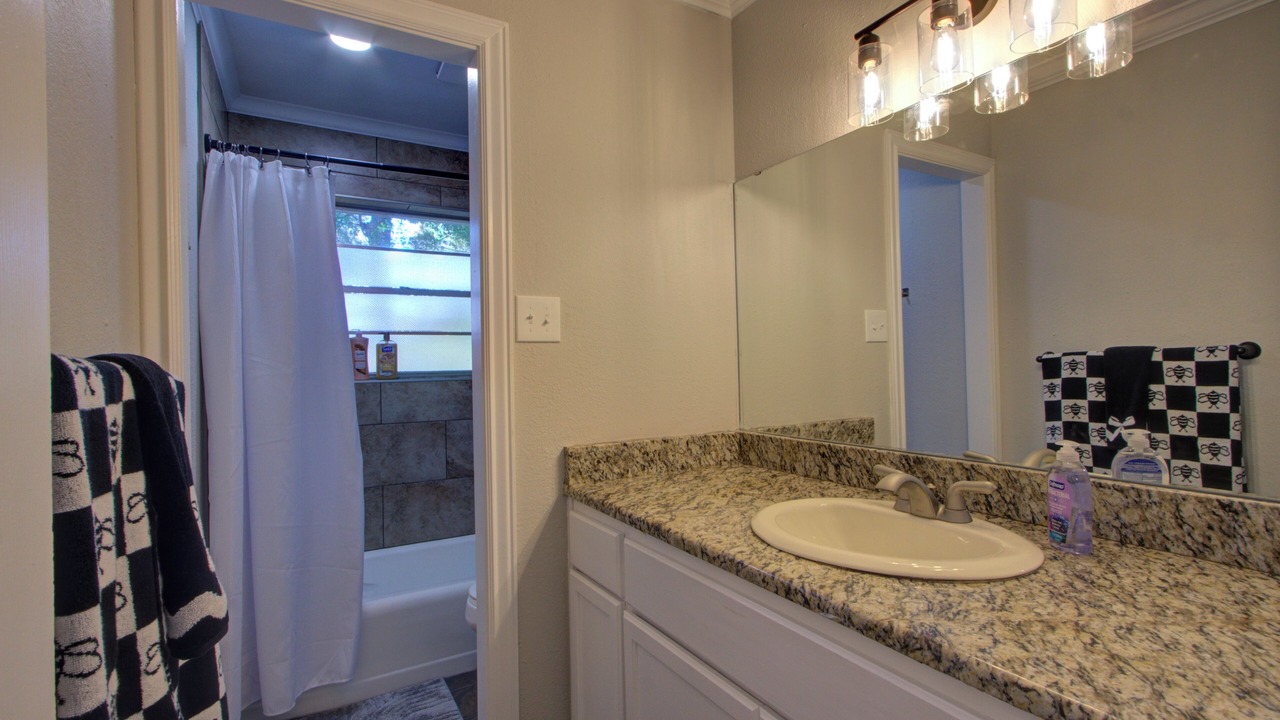 Photo of Bathroom in Texarkana