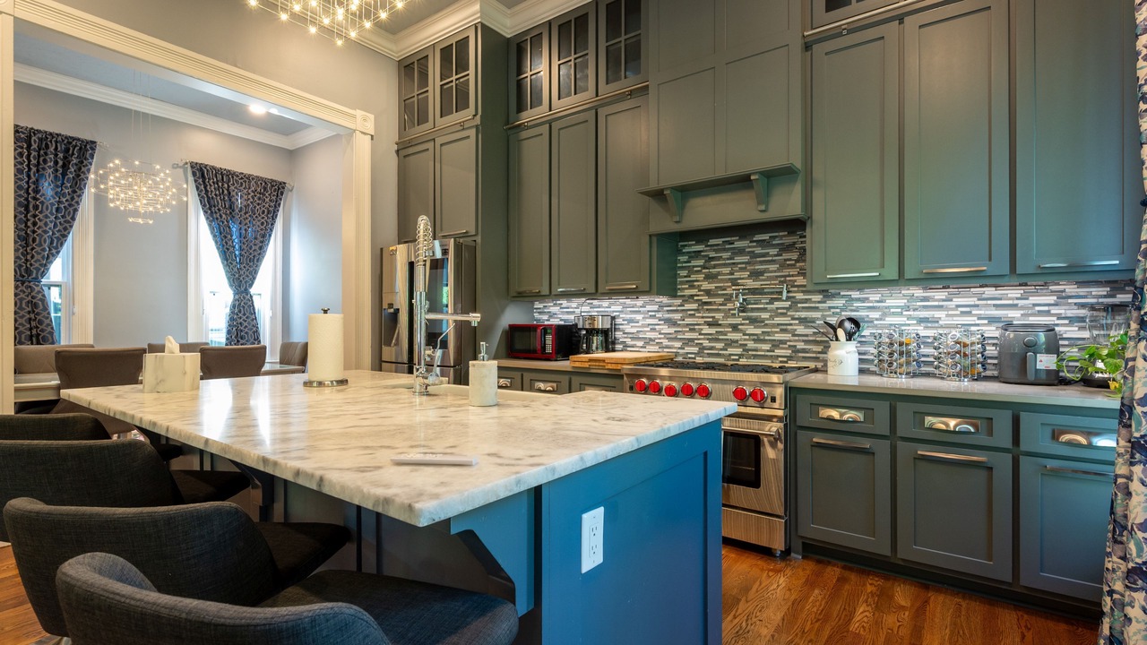 Photo of Kitchen in East of Broadway