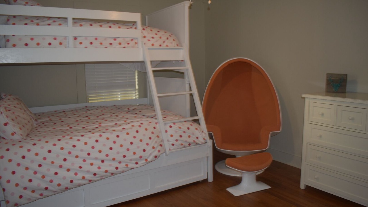 Photo of Bedroom in Mid City South