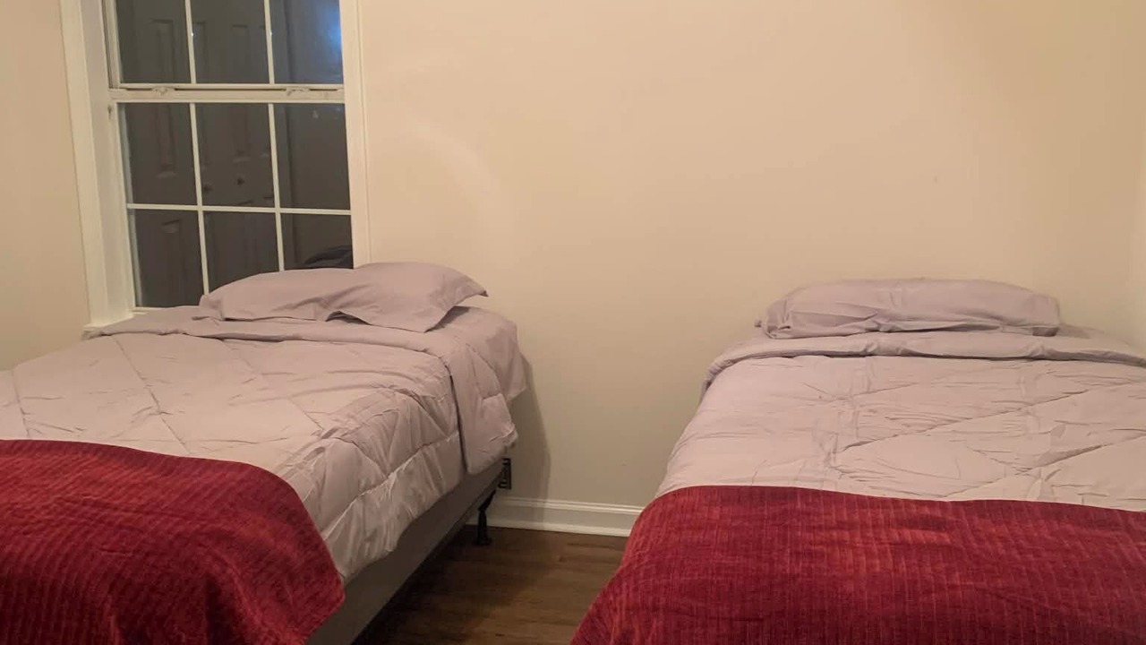 Photo of Bedroom in Northport