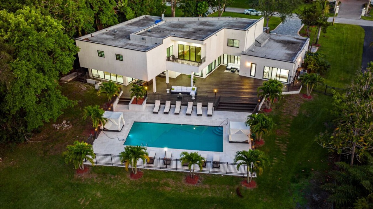 Photo of Outdoor in Plantation