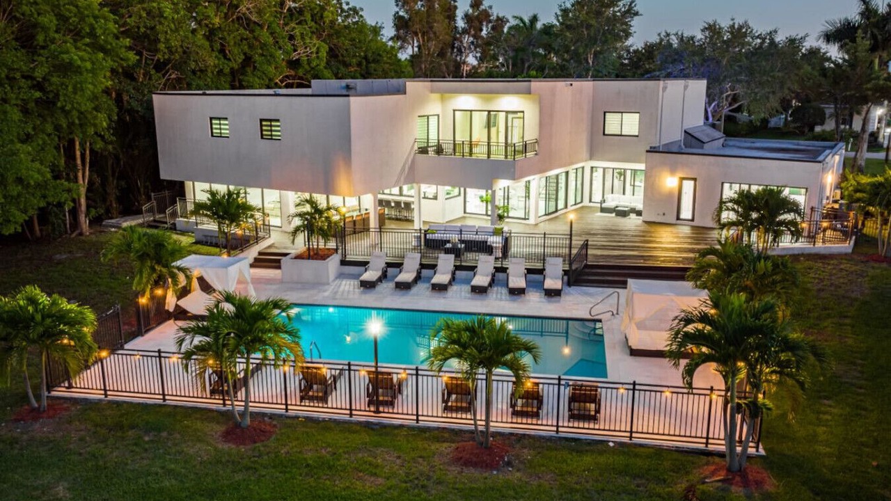 Photo of Outdoor in Plantation