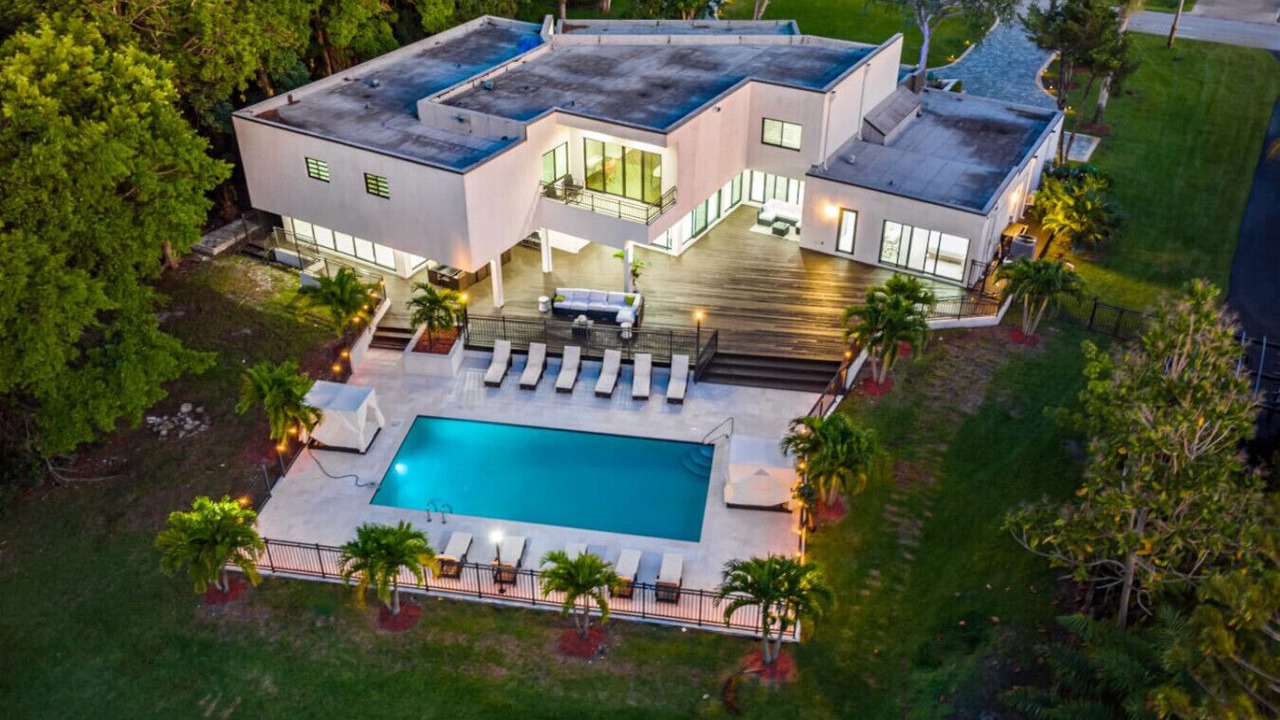 Photo of Outdoor in Plantation