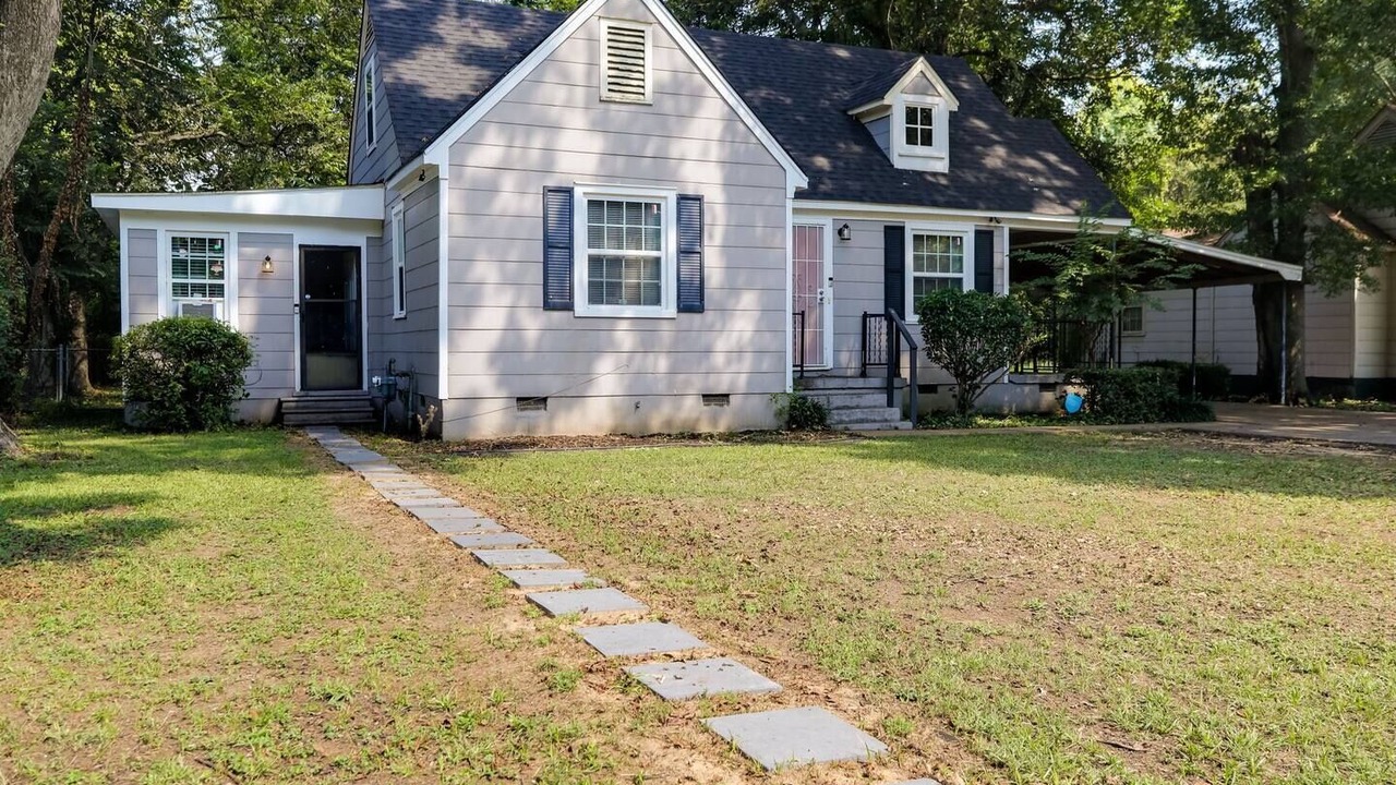Photo of Outdoor in Greenwood