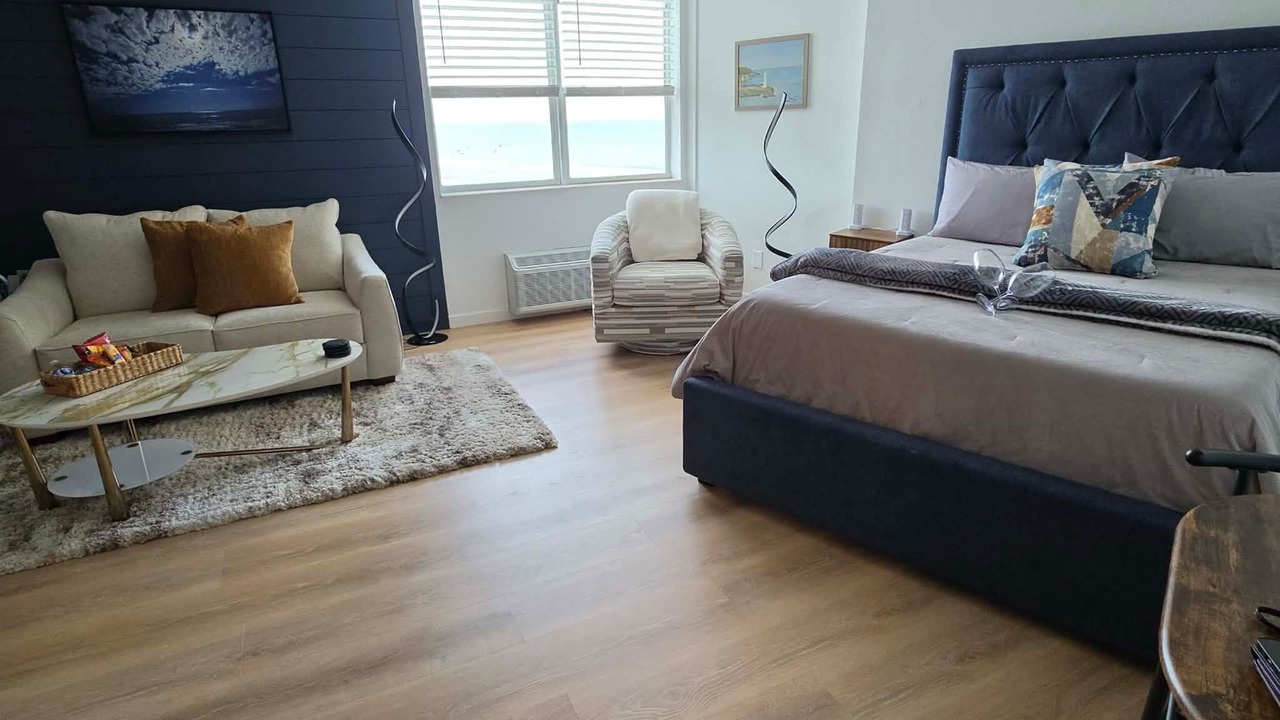 Photo of Bedroom in Lenox Park