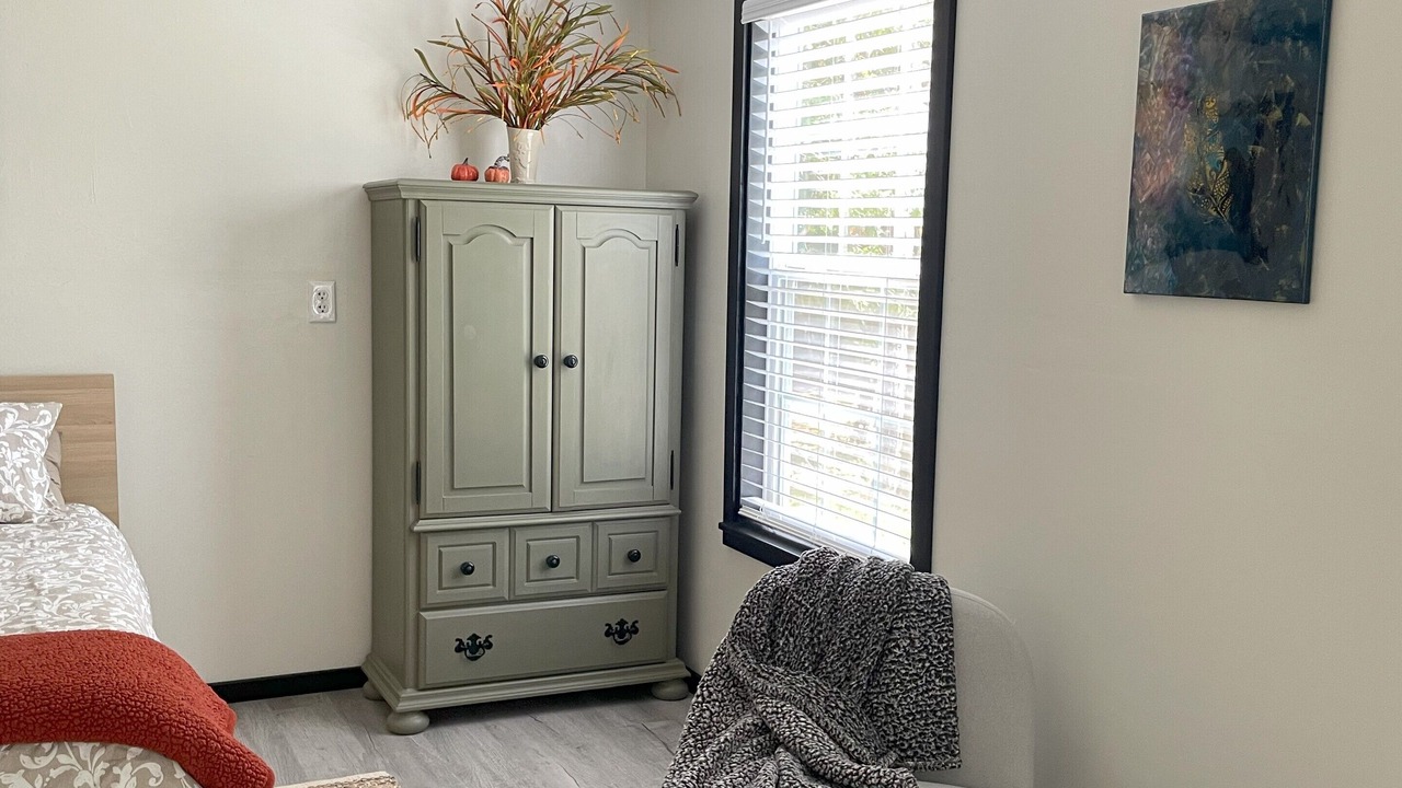 Photo of Bedroom in Call