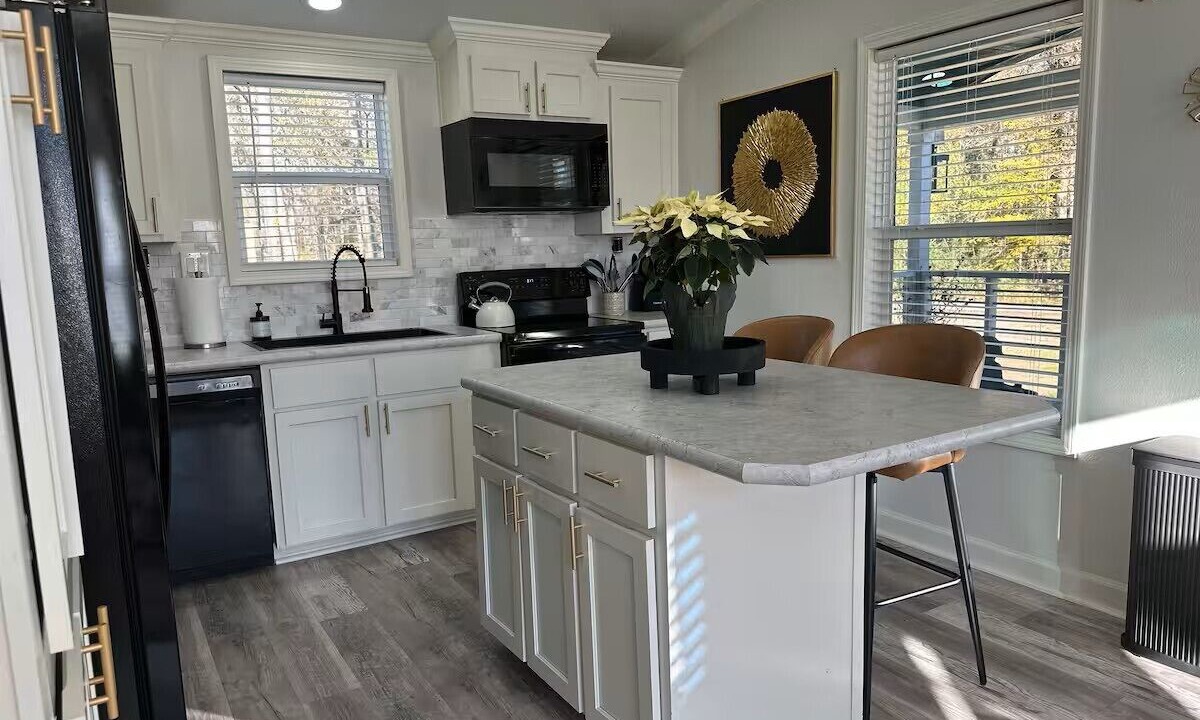 Photo of Kitchen in Central