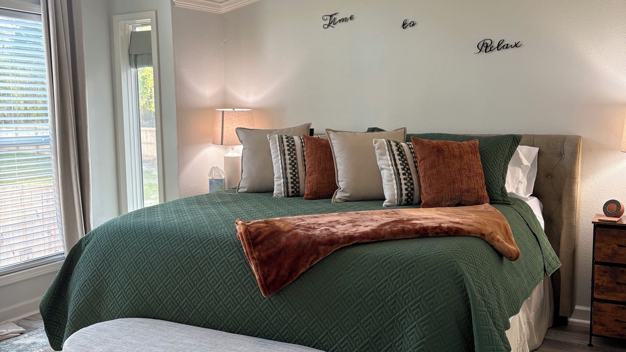Photo of Bedroom in Central