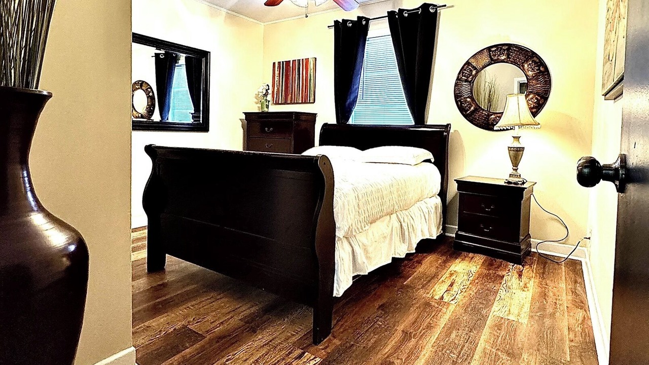 Photo of Bedroom in Lake Charles