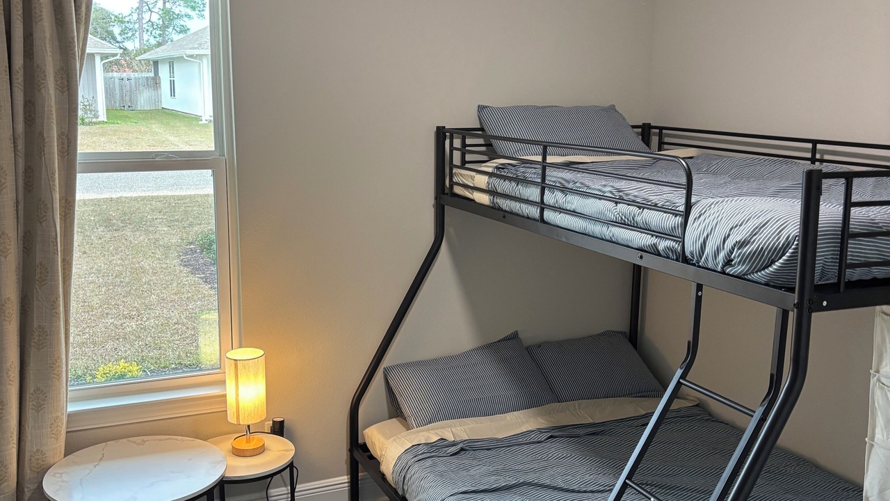 Photo of Bedroom in Ono Island