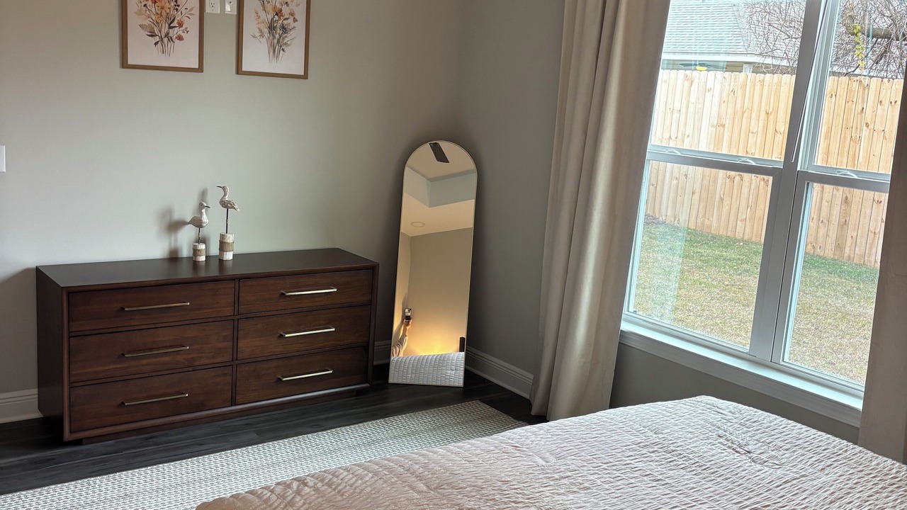 Photo of Bedroom in Ono Island