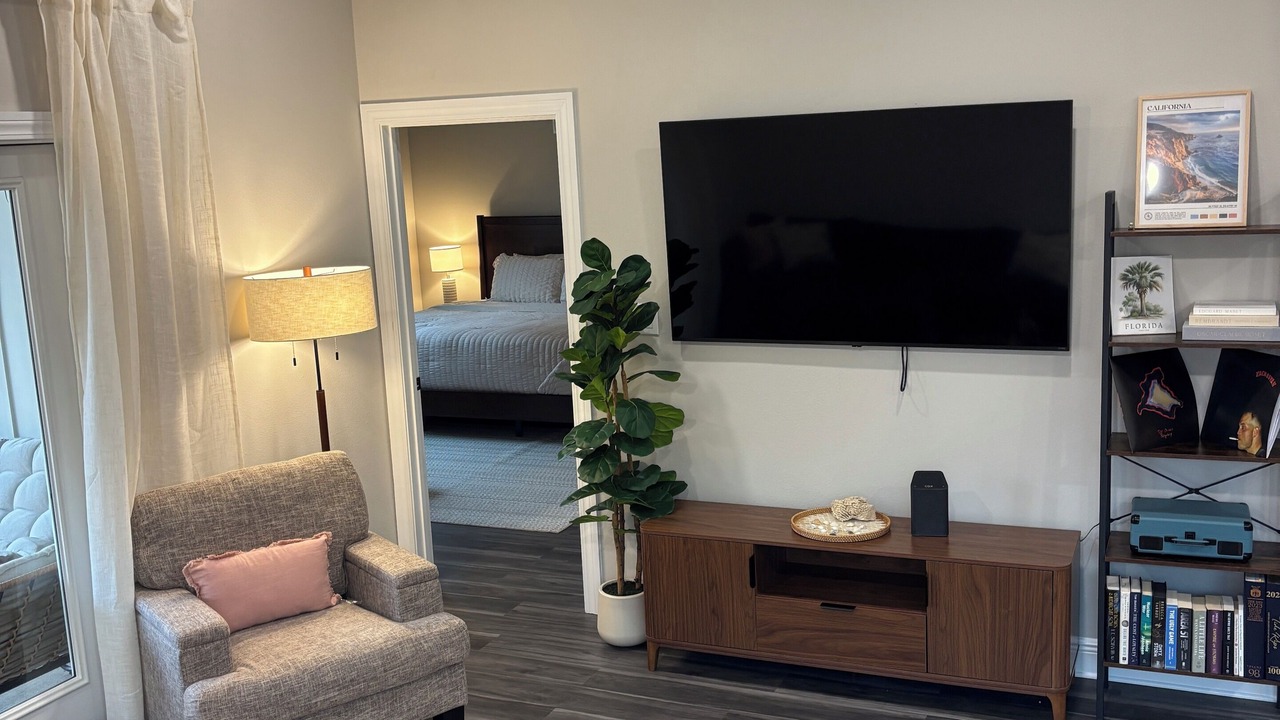 Photo of Bedroom in Ono Island