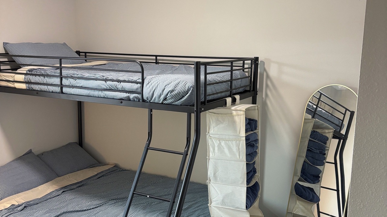 Photo of Bedroom in Ono Island