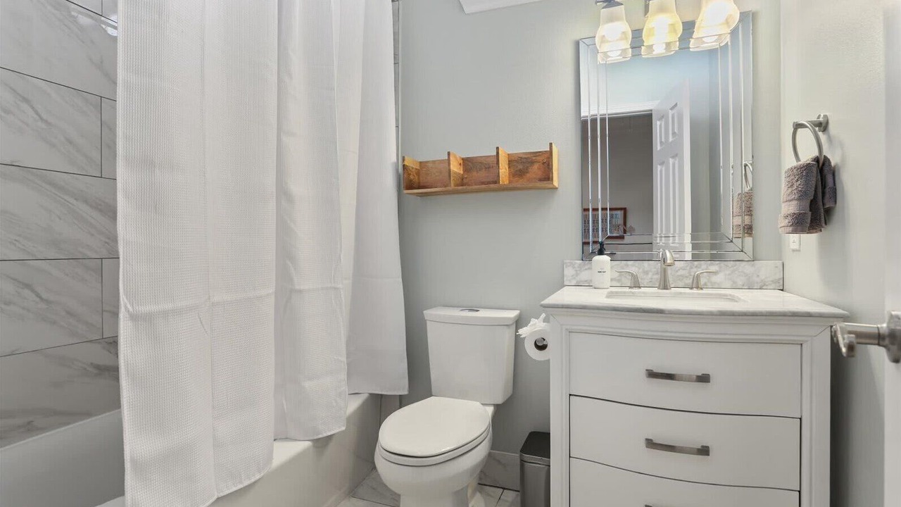 Photo of Bathroom in Fairgrounds