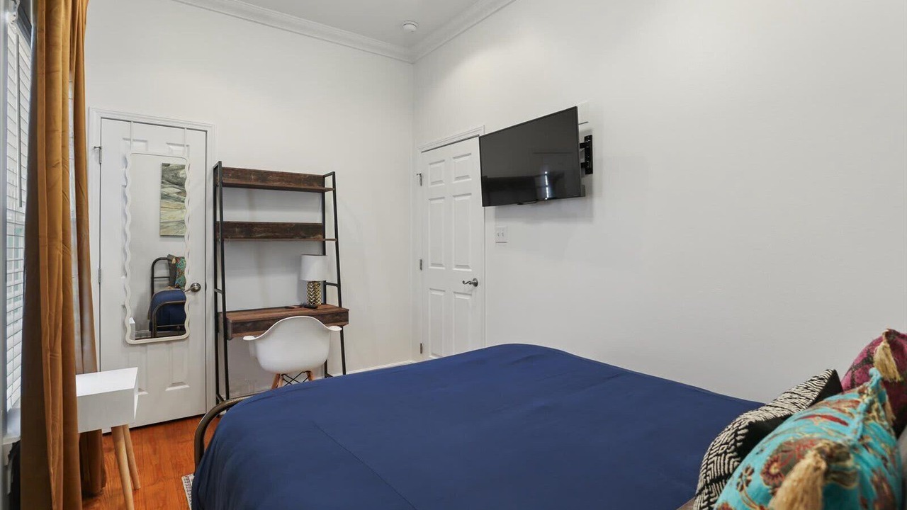 Photo of Bedroom in Fairgrounds