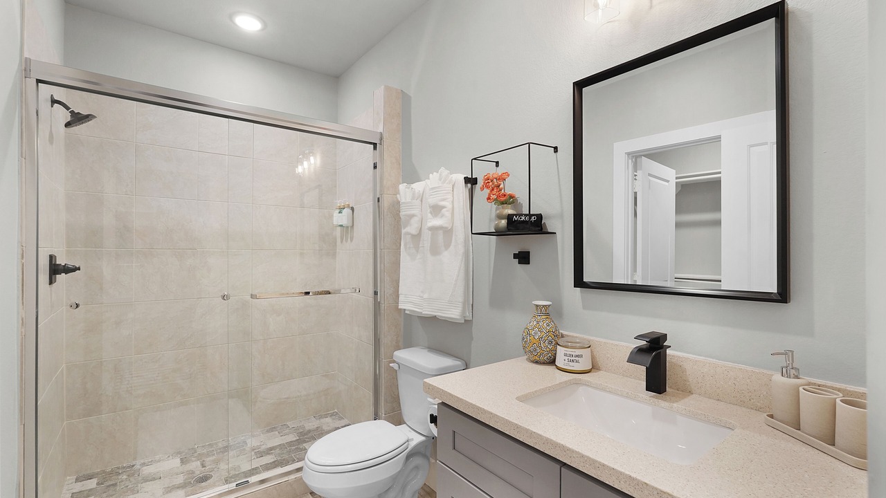 Photo of Bathroom in Greater Heights