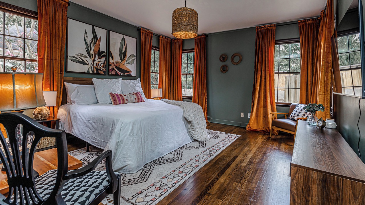 Photo of Bedroom in Fondren