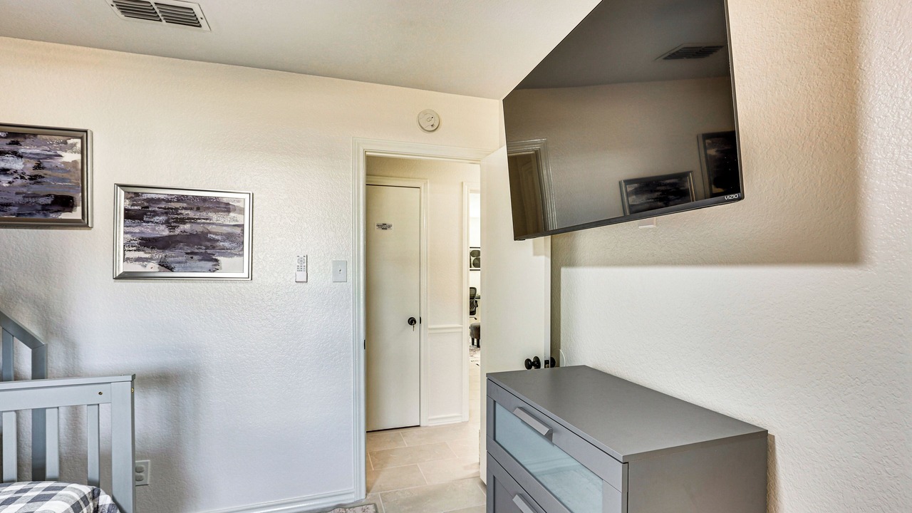 Photo of Bedroom in Wake Village