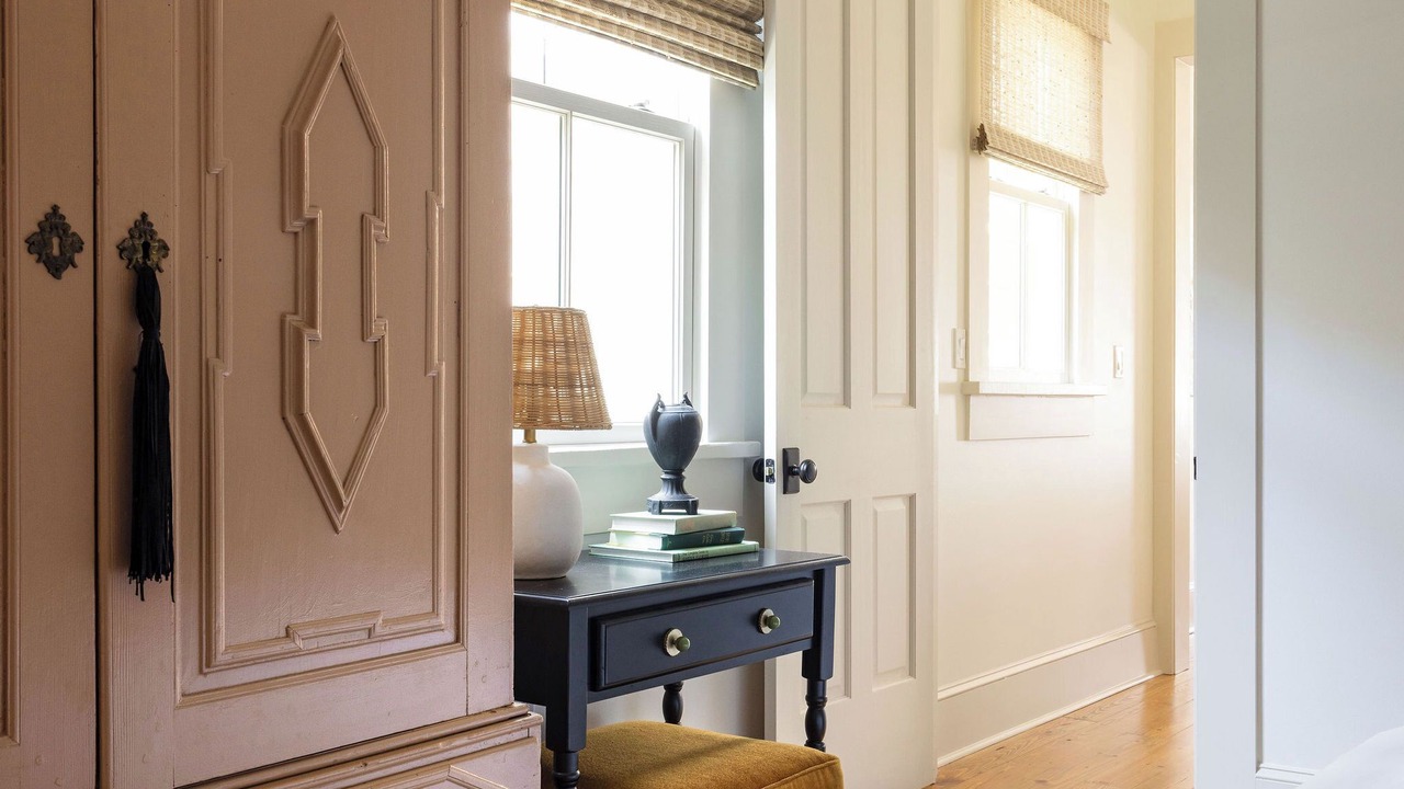 Photo of Bedroom in Lower Garden District
