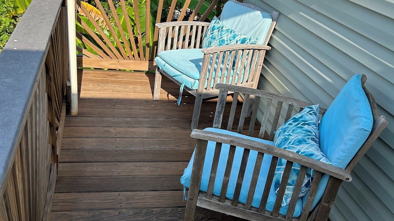 Photo of Patio Balcony in Jamaica Beach