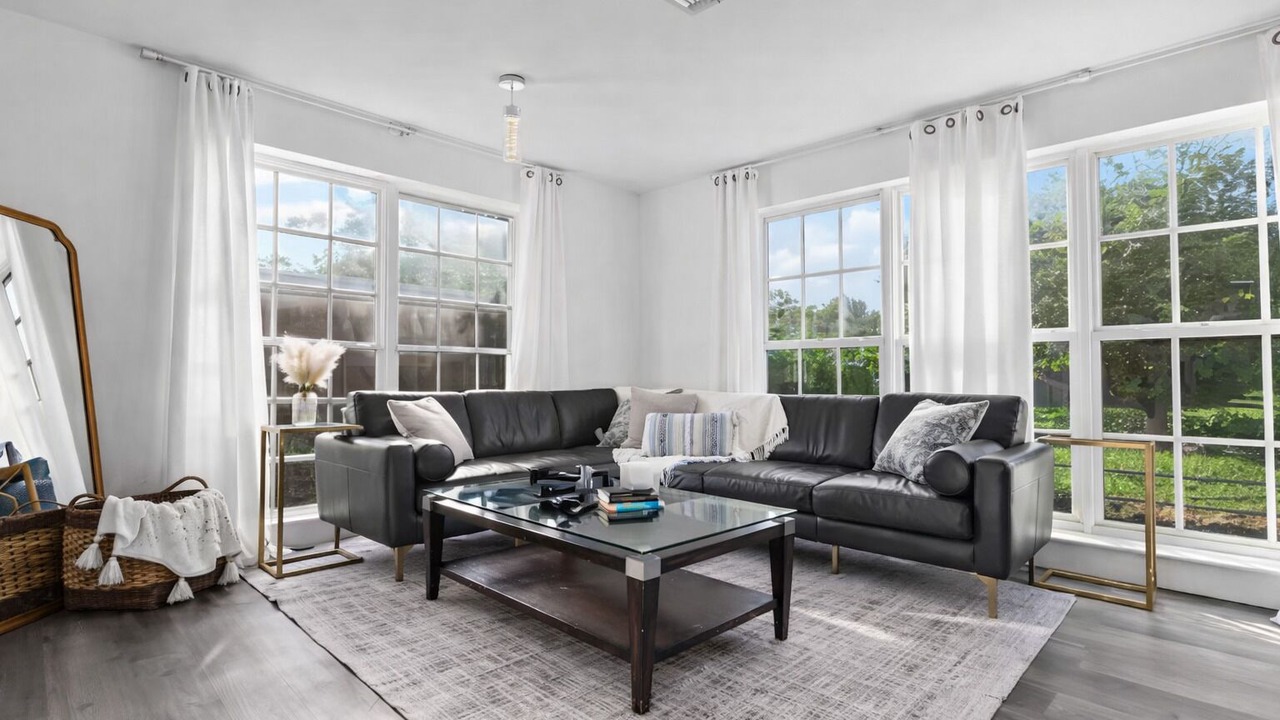 Photo of Livingroom in Pompano Beach