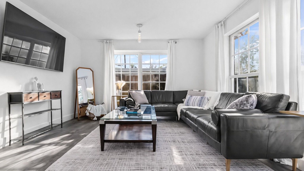 Photo of Livingroom in Pompano Beach