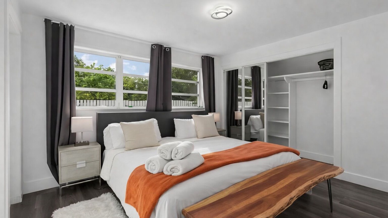 Photo of Bedroom in Pompano Beach