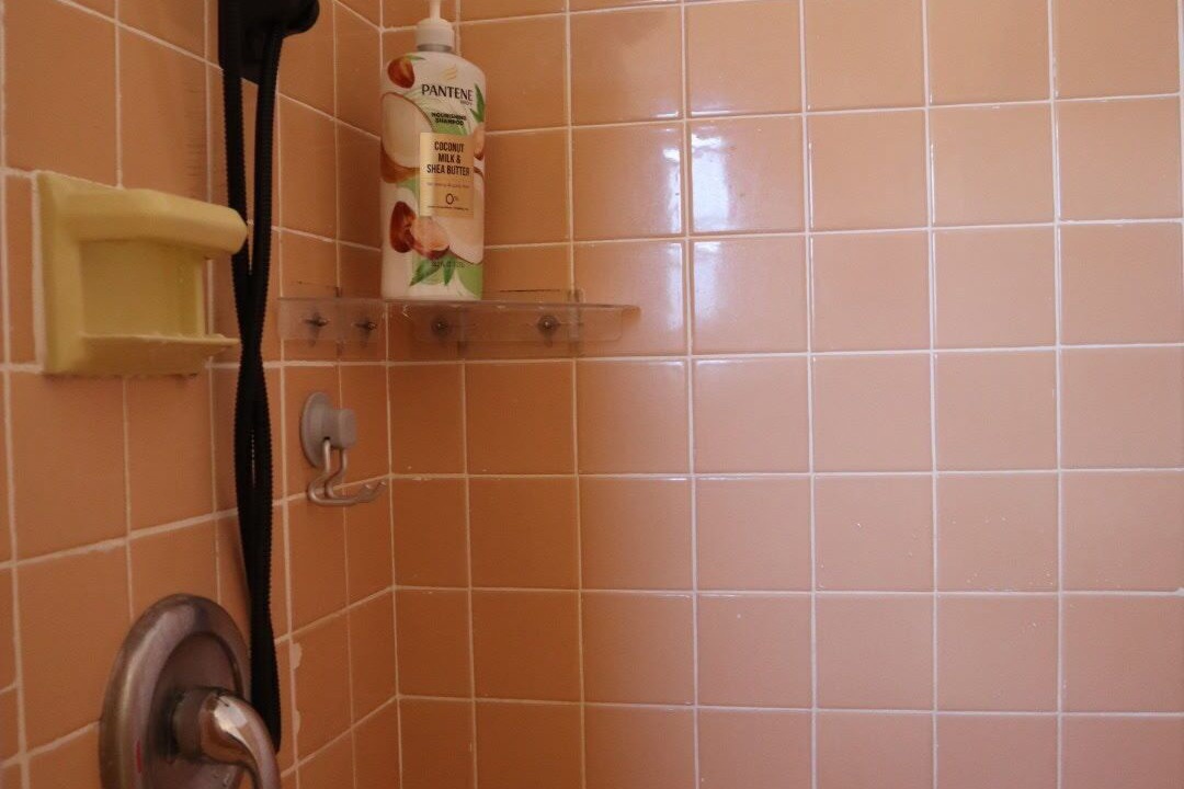 Photo of Bathroom in Bayshore Gardens