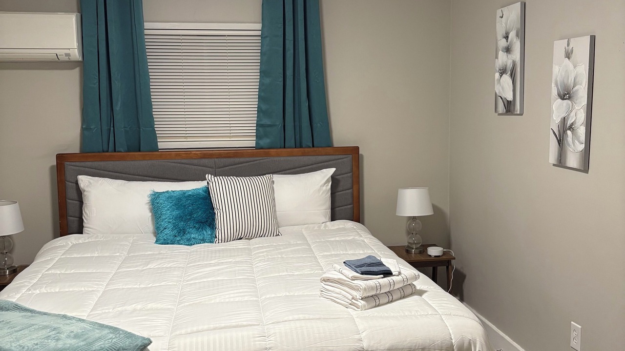 Photo of Bedroom in Greater Belhaven