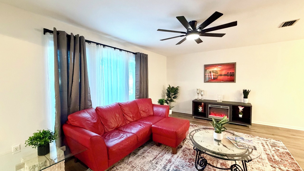 Photo of Livingroom in Port Charlotte