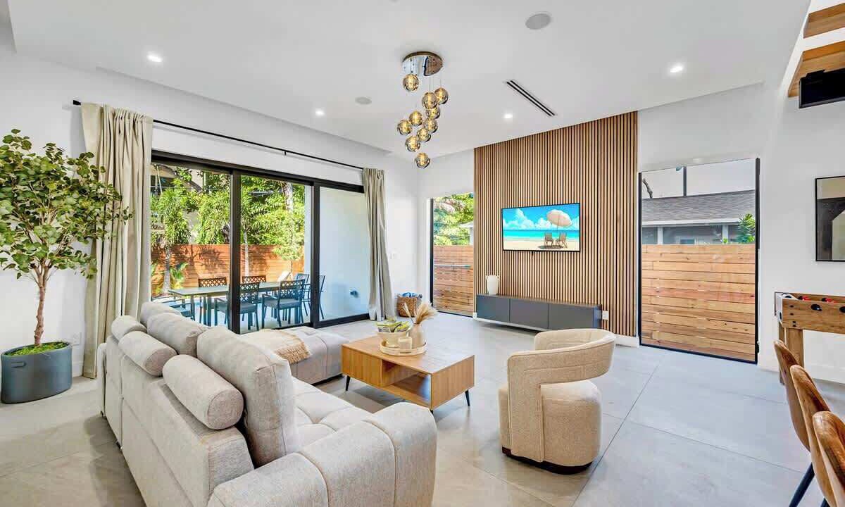 Photo of Livingroom in Beverly Heights