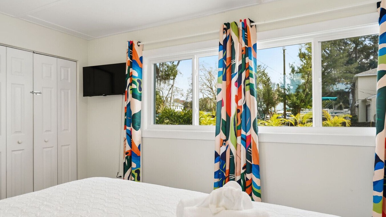 Photo of Bathroom in Weeki Wachee Gardens