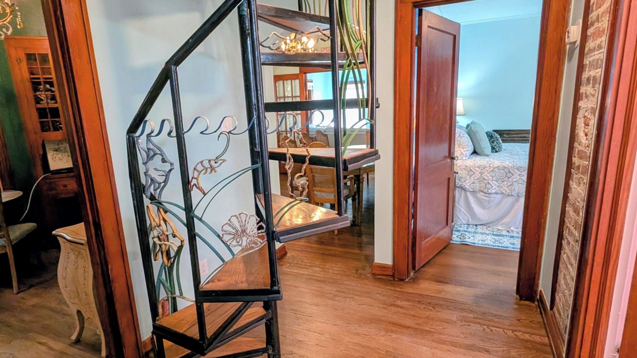 Photo of Bedroom in Foley