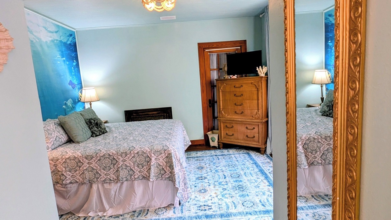 Photo of Bedroom in Foley