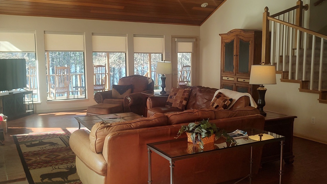 Photo of Others in Holly Lake Ranch