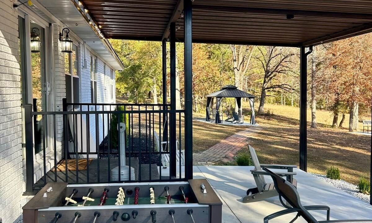 Photo of Outdoor in Mantachie