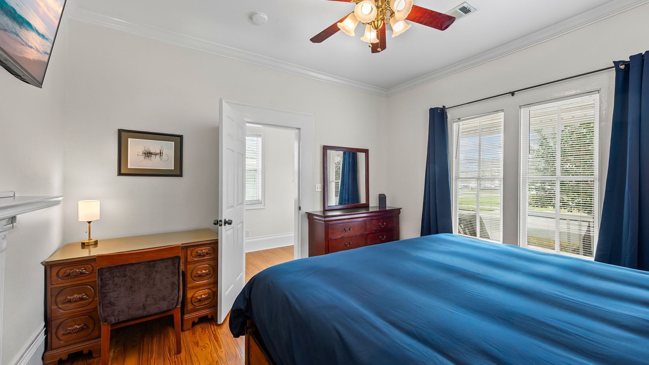 Photo of Bedroom in Downtown