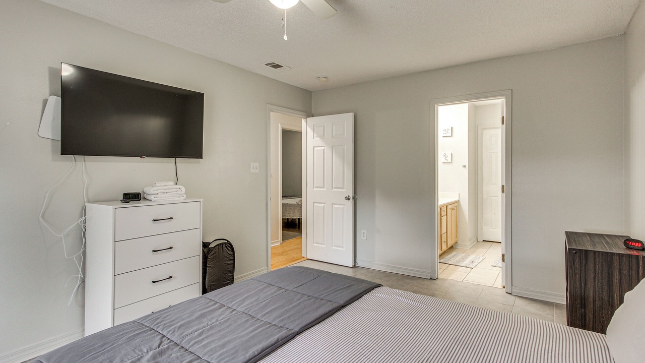 Photo of Bedroom in Gulfport
