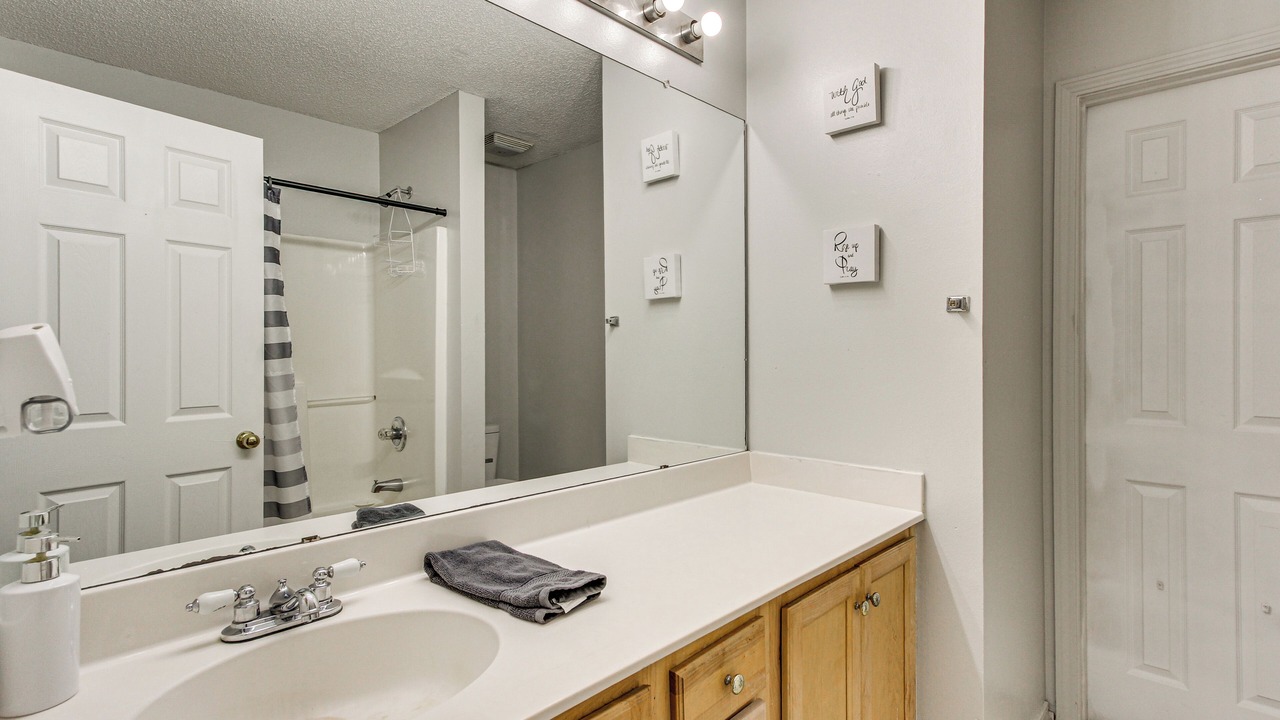 Photo of Bathroom in Gulfport