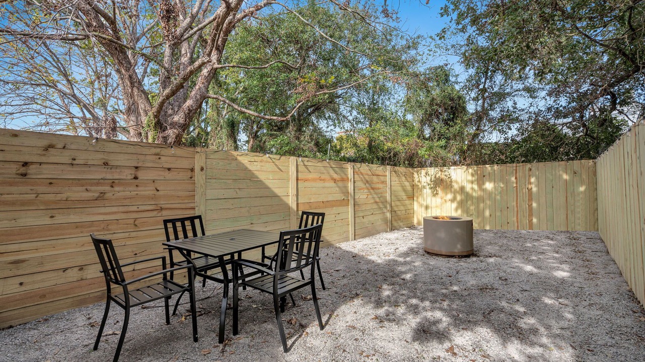 Photo of Outdoor in Tulane - Gravier