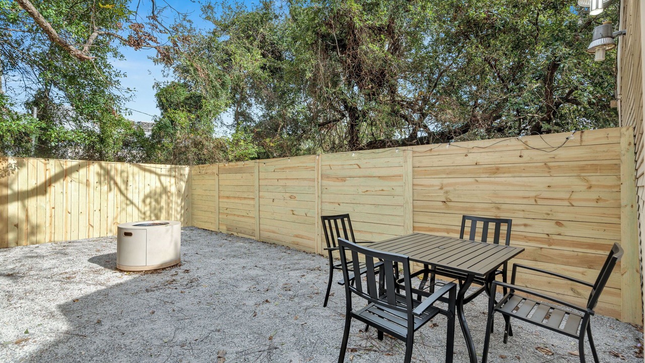 Photo of Outdoor in Tulane - Gravier