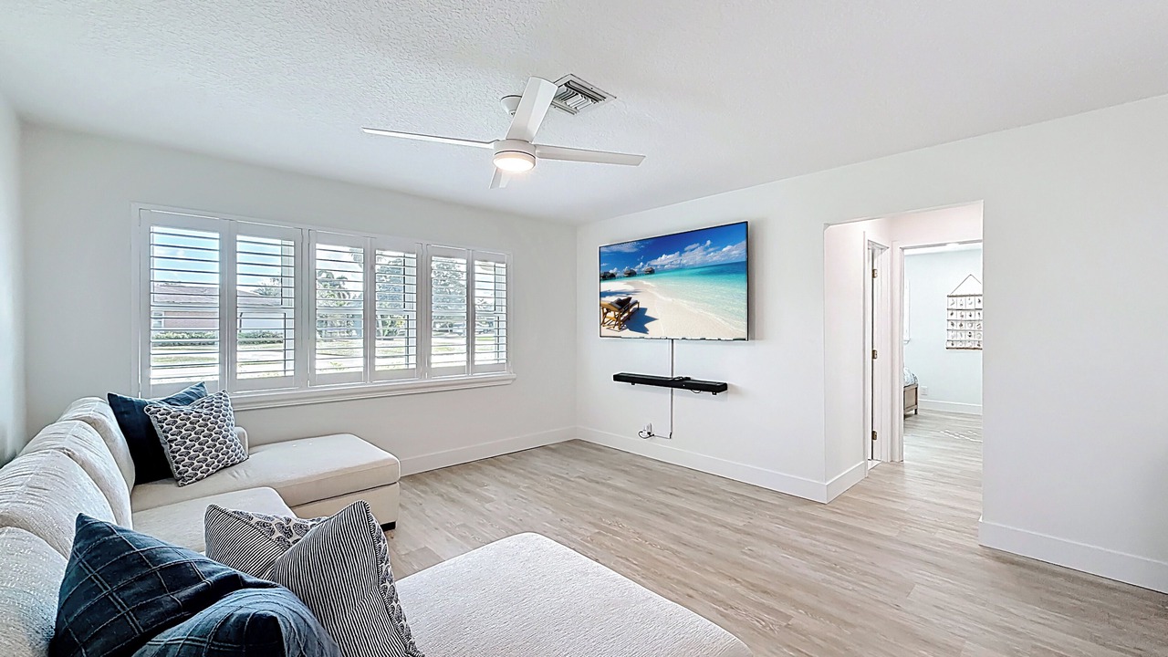 Photo of Livingroom in Palm Beach Gardens
