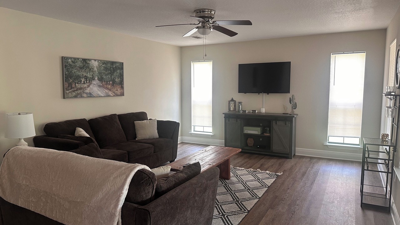 Photo of Livingroom in Collins